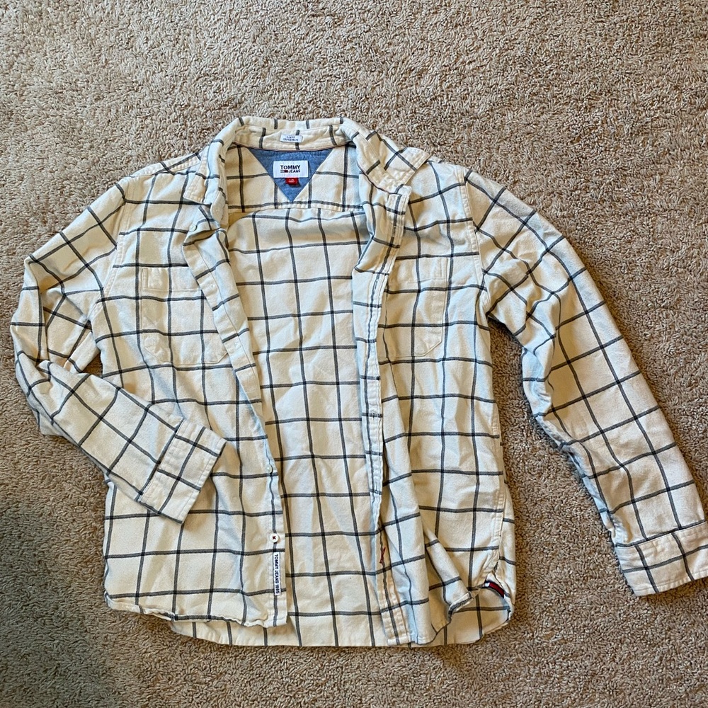 Tommy Hilfiger Button Up